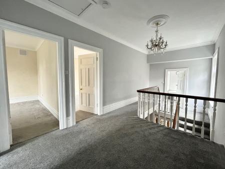 3 bedroom Detached house to let in Station Road, Forest Hall, Newcastle upon Tyne, NE12