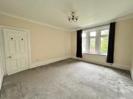 3 bedroom Detached house to let in Station Road, Forest Hall, Newcastle upon Tyne, NE12