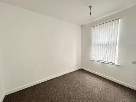 1 bedroom Flat to let in Shields Road, Gateshead, NE10