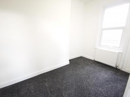 2 bedroom Flat to let in Croft Road, Blyth, NE24