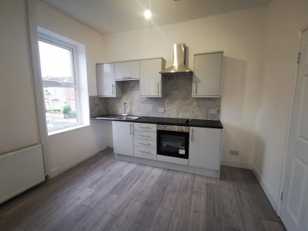 2 bedroom Flat to let in Croft Road, Blyth, NE24