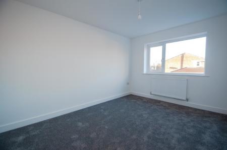 3 bedroom Semi-detached house to let in Black Road, Hebburn, NE31