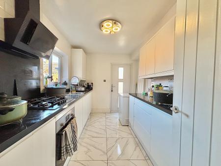 4 bedroom Maisonette for sale in Trewhitt Road, Heaton, Newcastle upon Tyne, NE6