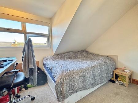 4 bedroom Maisonette for sale in Trewhitt Road, Heaton, Newcastle upon Tyne, NE6