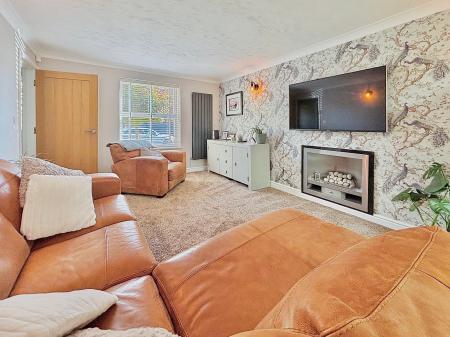 4 bedroom Detached house for sale in Greenlee Drive, Newcastle upon Tyne, NE7