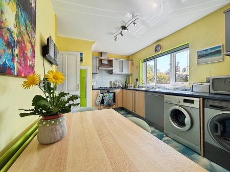 3 bedroom Terraced House for sale in Chesters Avenue, Newcastle upon Tyne, NE12