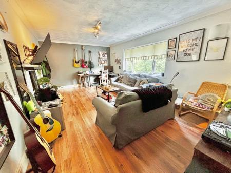 1 bedroom Flat for sale in Rowanberry Road, Newcastle upon Tyne, NE12