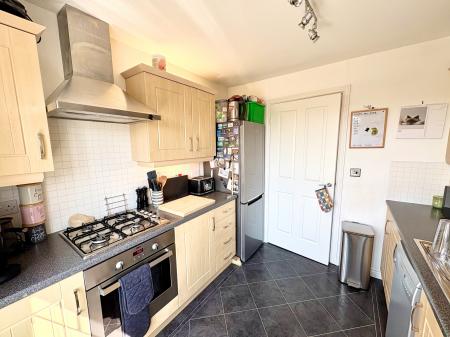 2 bedroom Flat for sale in Cosgrove Court, Newcastle upon Tyne, NE7