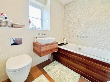 4 bedroom Detached house for sale in Coppice Place, Palmersville, Newcastle upon Tyne, NE12