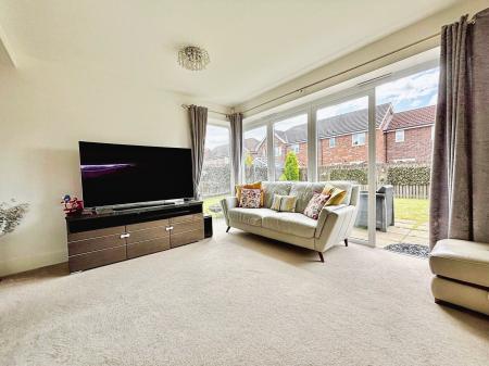 4 bedroom Detached house for sale in Coppice Place, Palmersville, Newcastle upon Tyne, NE12