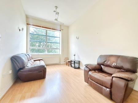 2 bedroom Flat for sale in The Wills Building, Newcastle upon Tyne, NE7