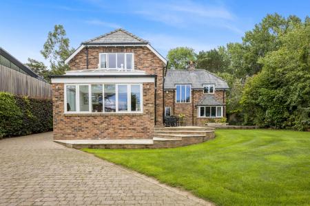 5 bedroom Detached house for sale in Edge Hill, Darras Hall, Ponteland, NE20