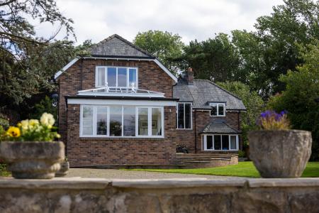 5 bedroom Detached house for sale in Edge Hill, Darras Hall, Ponteland, NE20
