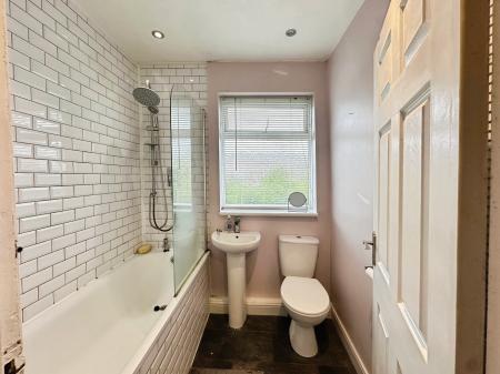 3 bedroom Terraced House for sale in Staithes Avenue, Benton, Newcastle upon Tyne, NE12