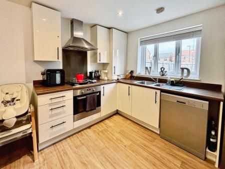 2 bedroom End of terrace house for sale in Swallow Drive, Holystone, Newcastle upon Tyne, NE27