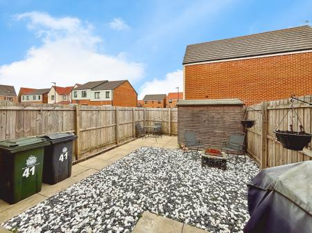 2 bedroom End of terrace house for sale in Swallow Drive, Holystone, Newcastle upon Tyne, NE27