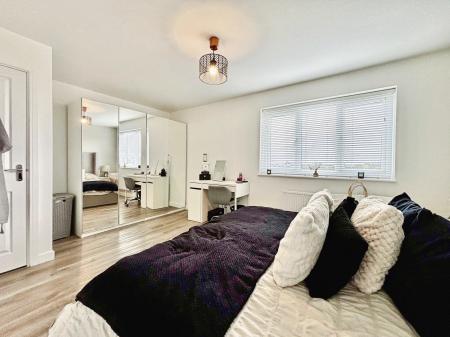 2 bedroom End of terrace house for sale in Swallow Drive, Holystone, Newcastle upon Tyne, NE27