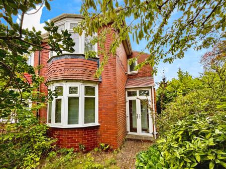 Holm Green, West Monkseaton, NE25