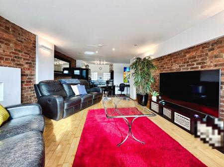 1 bedroom Flat for sale in Akenside House, Akenside Hill, Newcastle upon Tyne, NE1