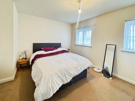 2 bedroom End of terrace house for sale in Chesters Avenue, Longbenton, Newcastle upon Tyne, NE12