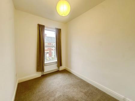 3 bedroom Flat for sale in Cartington Terrace, Heaton, Newcastle upon Tyne, NE6