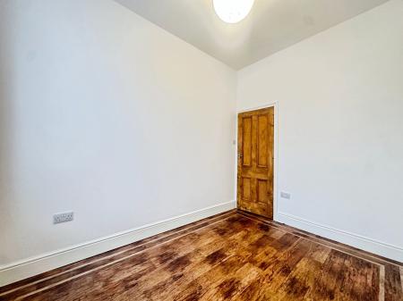 3 bedroom Flat for sale in Cartington Terrace, Heaton, Newcastle upon Tyne, NE6