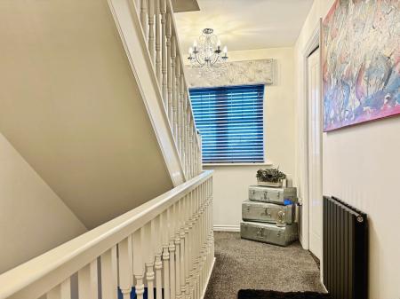 3 bedroom Terraced House for sale in Oxford Close, Longbenton, Newcastle upon Tyne, NE12