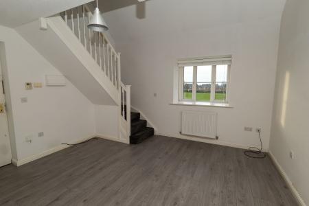 1 bedroom Flat to let in Hevingham Close, Sunderland, SR4