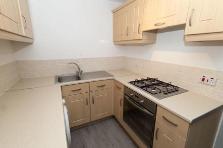 1 bedroom Flat to let in Hevingham Close, Sunderland, SR4