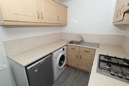 1 bedroom Flat to let in Hevingham Close, Sunderland, SR4