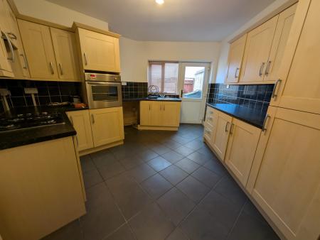 2 bedroom Terraced House to let in Caroline Street, South Tyneside, NE32
