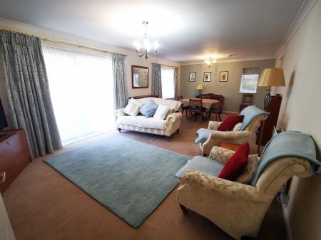 2 bedroom Flat to let in Belvedere Gardens, Benton, Newcastle upon Tyne, NE12