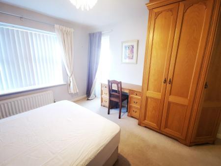 2 bedroom Flat to let in Belvedere Gardens, Benton, Newcastle upon Tyne, NE12