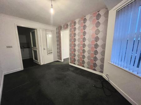 1 bedroom Flat to let in Shields Road, Gateshead, NE10