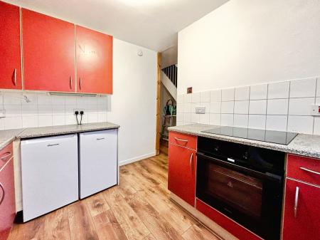 2 bedroom Maisonette to let in Napier Street, Newcastle upon Tyne, NE2