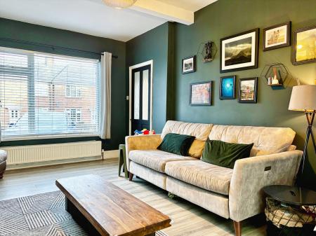 3 bedroom Semi-detached house for sale in The Byeways, Benton, Newcastle upon Tyne, NE12