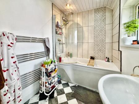 3 bedroom Semi-detached house for sale in Shearwater Avenue, Longbenton, Newcastle upon Tyne, NE12