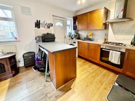 3 bedroom Semi-detached house for sale in Shearwater Avenue, Longbenton, Newcastle upon Tyne, NE12