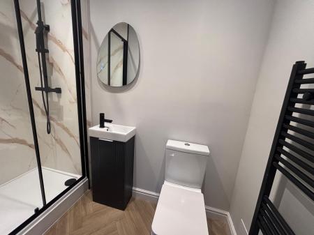 8 bedroom Terraced House to let in Azalea Terrace North, Sunderland, SR2