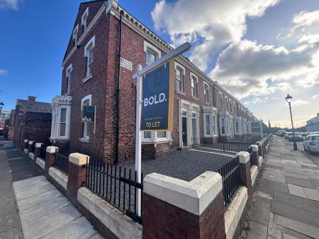 8 bedroom Terraced House to let in Azalea Terrace North, Sunderland, SR2