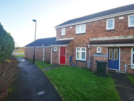 2 bedroom Terraced House to let in West Farm Wynd, Longbenton, Newcastle upon Tyne, NE12