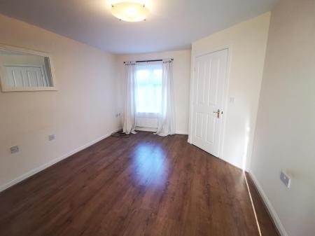 2 bedroom Terraced House to let in West Farm Wynd, Longbenton, Newcastle upon Tyne, NE12