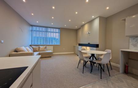 6 bedroom House to let in Brockley Terrace, Boldon Colliery, NE35