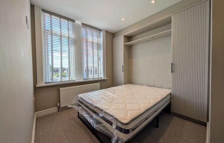 6 bedroom House to let in Brockley Terrace, Boldon Colliery, NE35