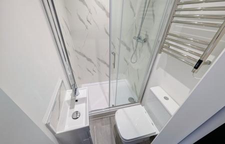 6 bedroom Terraced House to let in Strathmore Crescent, Newcastle upon Tyne, NE4