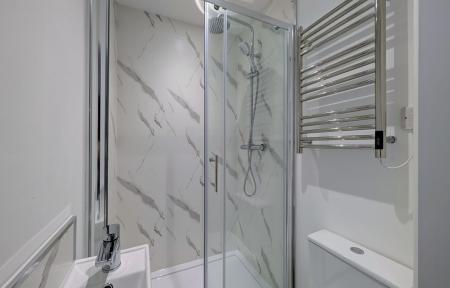 6 bedroom Terraced House to let in Strathmore Crescent, Newcastle upon Tyne, NE4