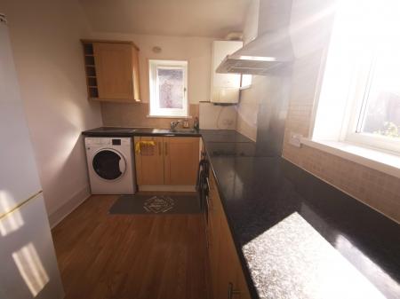 2 bedroom Flat to let in Kelvin Place, Forest Hall, NE12