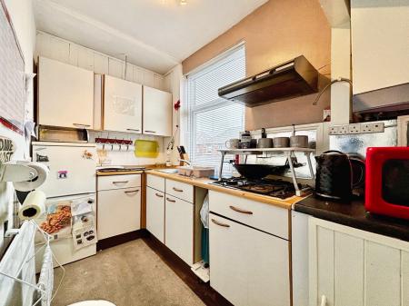 2 bedroom Flat for sale in Elton Street East, Wallsend, NE28