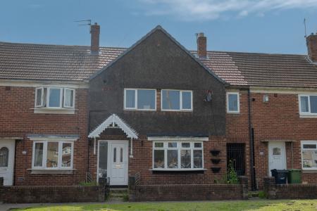 3 bedroom Semi-detached house to let in Redhill Road, Redhouse Estate, Sunderland, SR5