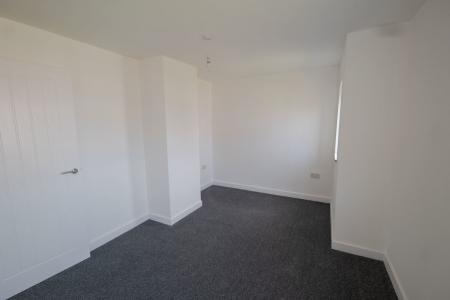 3 bedroom Semi-detached house to let in Redhill Road, Redhouse Estate, Sunderland, SR5